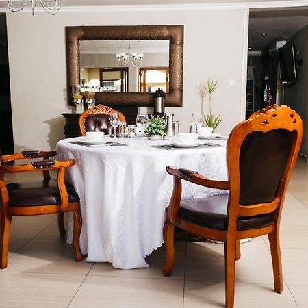 Peaconwood Boutique Villa Palapye Exteriör bild