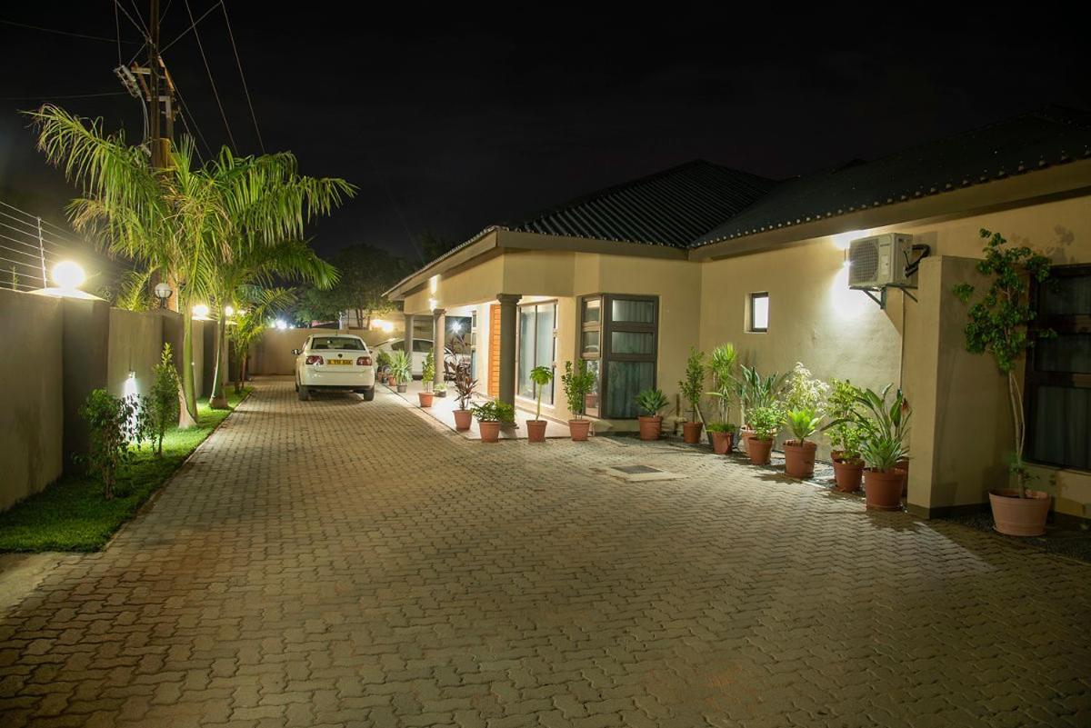Peaconwood Boutique Villa Palapye Exteriör bild