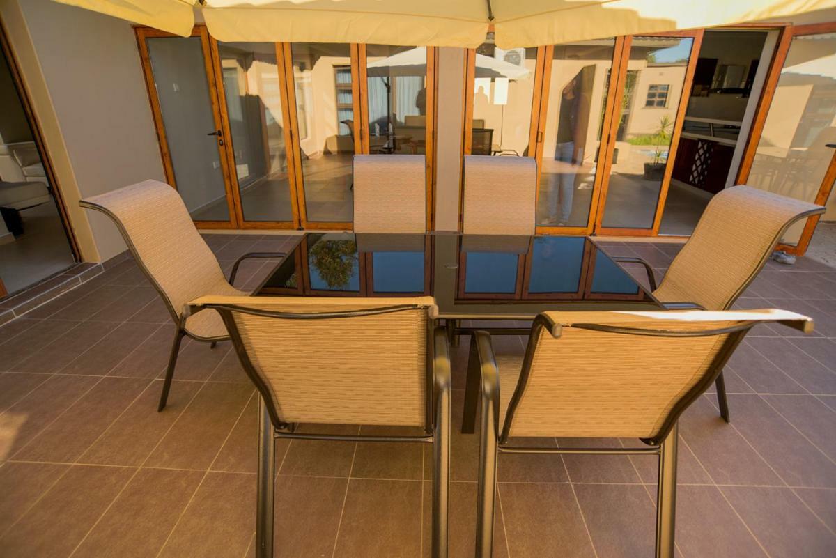 Peaconwood Boutique Villa Palapye Exteriör bild