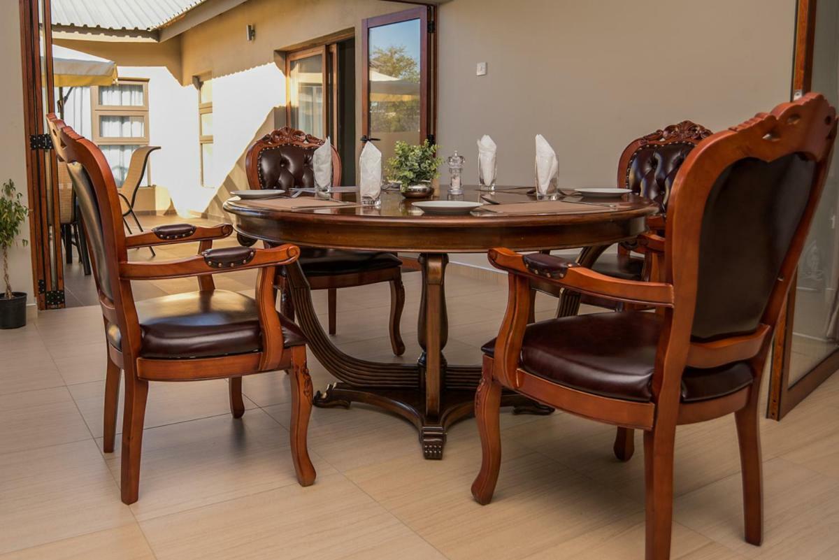 Peaconwood Boutique Villa Palapye Exteriör bild